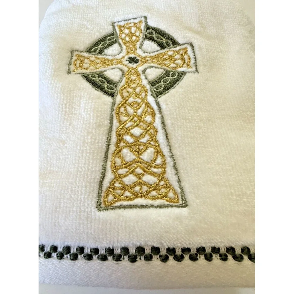 KassaDecor St. Patrick's Day Hand Towels Embroidered Celtic Cross Shamrock 2PK